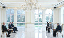 İlham Əliyev Avstraliya səfirinin etimadnaməsini qəbul edib - YENİLƏNİB