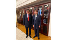 Hikmət Hacıyev BMT-nin müvəqqəti rezident əlaqələndiricisi ilə görüşüb