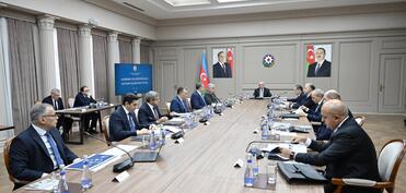 İqtisadi Şuranın iclası keçirildi