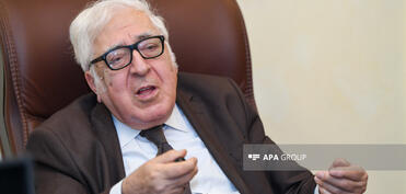 Xalq yazıçısı Anar: Bizə qarşı ən böyük böhtan atanları məhkəməyə verəcəyik