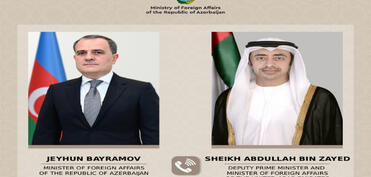 Ceyhun Bayramov BƏƏ XİN rəhbəri ilə telefon danışığı aparıb