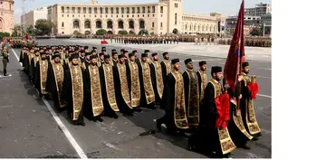 Ermənistan ordusunda ruhani təmsilçiliyi ləğv olunub