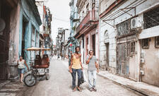 ABŞ konqresmeni Trampın açıqlamalarından sonra turistləri Kubaya səfər etməməyə çağırıb