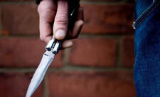 Göygöldə 34 yaşlı kişi kəsici alətdən xəsarət alıb