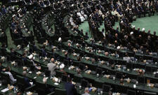 İran parlamenti Aİ ölkələrinin silahlı qüvvələrini terrorçu qruplaşmalar kimi tanıyıb