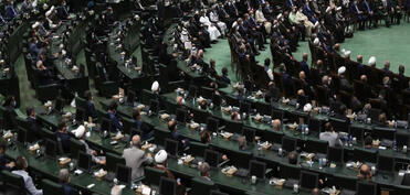 İran parlamenti Aİ ölkələrinin silahlı qüvvələrini terrorçu qruplaşmalar kimi tanıyıb