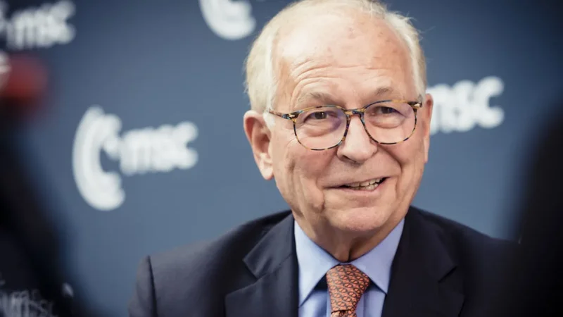 Volfqanq İşinqer: Avropa NATO-nun nüvə çətirində daha aktiv rol oynamalıdır