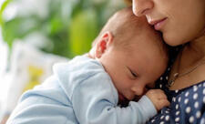 Hamiləliyə, 3 yaşına qədər uşağa qulluğa görə və digər ödənişlər yeni qaydada hesablanacaq