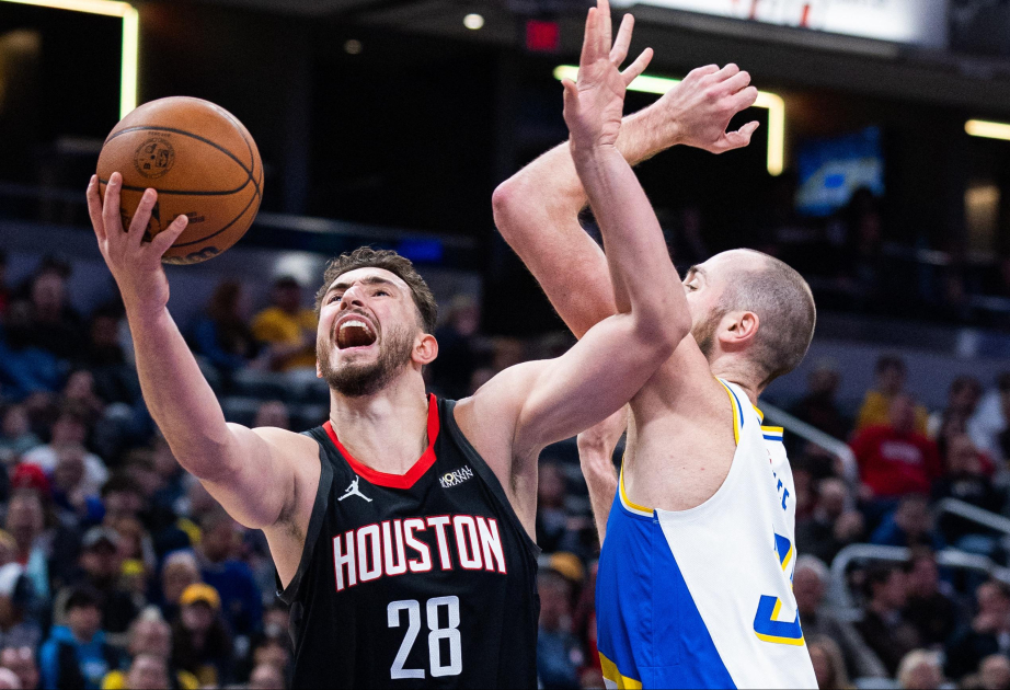 NBA: Türkiyəli basketbolçunun komandası səfərdə qələbə qazanıb