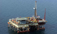 Azərbaycan neftinin qiyməti 70 dollardan aşağı enib