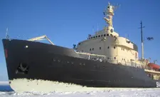 Finlandiya təhlükəsizlik üçün buzqıran donanmasını şimala köçürür