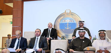 Azərbaycan və BƏƏ prezidentləri Əbu-Dabidə “Sülh Qalxanı – 2026” təlimini izləyiblər - FOTO