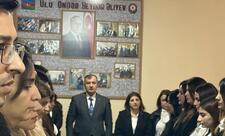 Dünyaya örnək olan gənclik