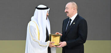 Prezident İlham Əliyevin sosial şəbəkə hesablarında “Zayed İnsan Qardaşlığı Mükafatı”nın təqdimolunma mərasimindən görüntülər paylaşılıb - VİDEO