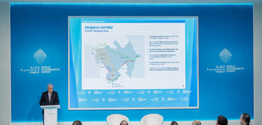 Samir Şərifov beynəlxalq forumda Zəngəzur Dəhlizinin strateji önəmindən bəhs edib