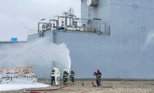 Sumqayıtda zavod ərazisində yanğın-taktiki təlimi keçirilib - VİDEO