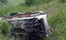 Nepalda avtobus uçuruma aşdı: 13 ölü, 34 yaralı