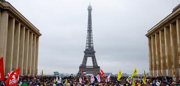 Parisdə sosial şəbəkələr üzərində nəzarətə qarşı mitinq keçiriləcək