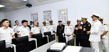 HDQ komandanı Pakistanda təhsil alan Azərbaycan hərbçiləri ilə görüşüb