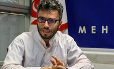 Bir SEPAH üzvü “Əliyevin ordusu”nun Güney Azərbaycana müdaxilə ehtimalından danışdı