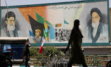 İranda bir neçə ictimai-siyasi xadim həbs edilib