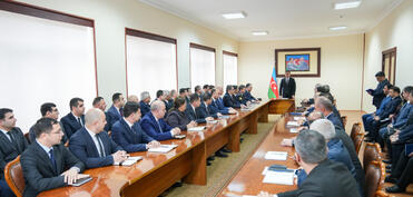 Naxçıvan MR Baş naziri kollektivə təqdim edilib