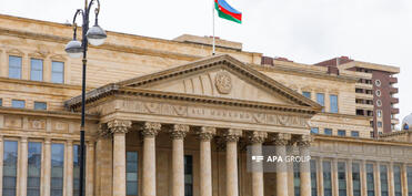 Ali Məhkəmə: Canlı efirdə şəxsi məlumat yayanlarla yanaşı media subyekti də məsuliyyət daşıyacaq