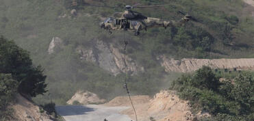 Cənubi Koreyada hərbi helikopter qəzaya uğrayıb