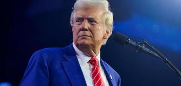 Tramp Kanadanı ABŞ-la körpünün açılışını bloklamaqla hədələdi