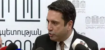 Erməni spiker Lavrovla bütün ağrılı mövzuları müzakirə etdiyini bildirib