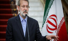 Laricani: ABŞ nüvə danışıqlarının konkret həll yolu ilə nətciələnməsini istəyir