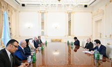 Dövlət başçısı Ərəb Parlamentinin prezidentini qəbul edib