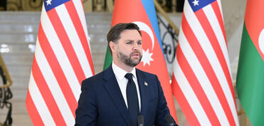 ABŞ-nin Vitse-prezidenti Şəhidlər xiyabanını ziyarət etdi -VİDEO