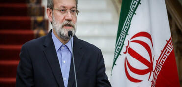 Laricani: ABŞ nüvə danışıqlarının konkret həll yolu ilə nətciələnməsini istəyir