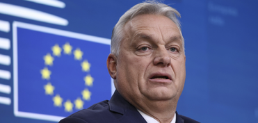 Orban Aİ-nin Macarıstana "açıq müharibə" elan etdiyini bildirib