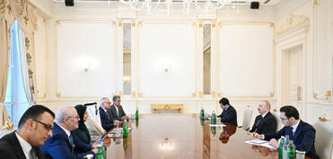 Dövlət başçısı Ərəb Parlamentinin prezidentini qəbul edib