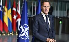 NATO Baş katibi ABŞ müdafiə nazirinin Brüssel iclasında olmamasını başa düşülən olduğunu deyib