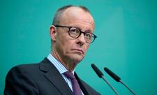 Merz ABŞ və Avropa münasibətlərində parçalanma olduğunu bildirib