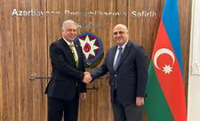 Ərşad Salehi Azərbaycan səfiri ilə görüşüb
