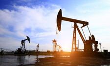 Əmtəə bazarlarında neft cüzi ucuzlaşıb