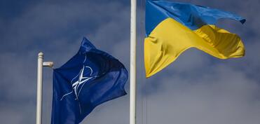 NATO-nun Ukraynanı militarizasiya planı konflikti həll etməyəcək