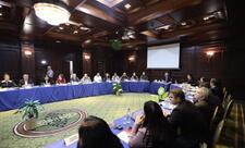 Qriqoryan Azərbaycan vətəndaş cəmiyyəti nümayəndələri ilə görüşüb