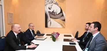 Prezident İlham Əliyev Münxendə “The Goldman Sachs Group Inc.” şirkətinin qlobal məsələlər üzrə prezidenti ilə görüşüb
