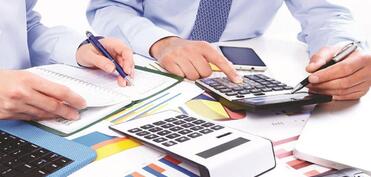 Azərbaycanda kommersiya qurumlarının sayı 7 faiz artıb