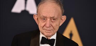 Dünya şöhrətli tanınmış sənədli filmlər rejissoru vəfat edib