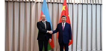 Prezident İlham Əliyev Çin liderini təbrik edib