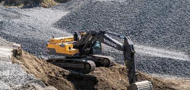 Faydalı qazıntı yataqlarının yerləşdiyi torpaqların rekultivasiyasına dair tələb müəyyənləşir