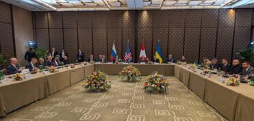 Cenevrədə Ukrayna, Rusiya və ABŞ arasında danışıqlar davam edir