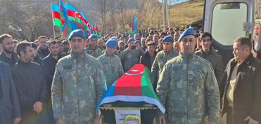 1994-cü ildə Kəlbəcərdə itkin düşmüş şəhidin qalıqları İsmayıllıda dəfn edilib - FOTO