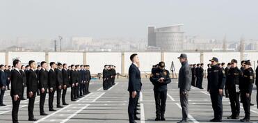 Vilayət Eyvazov gənclərin növbəti sıra baxışını keçirib - VİDEO